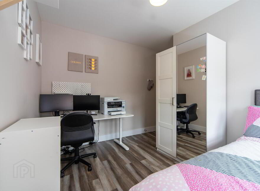 72 Graysfield, Crossgar, Downpatrick, BT30 9HG