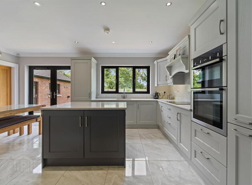 72 Graysfield, Crossgar, Downpatrick, BT30 9HG