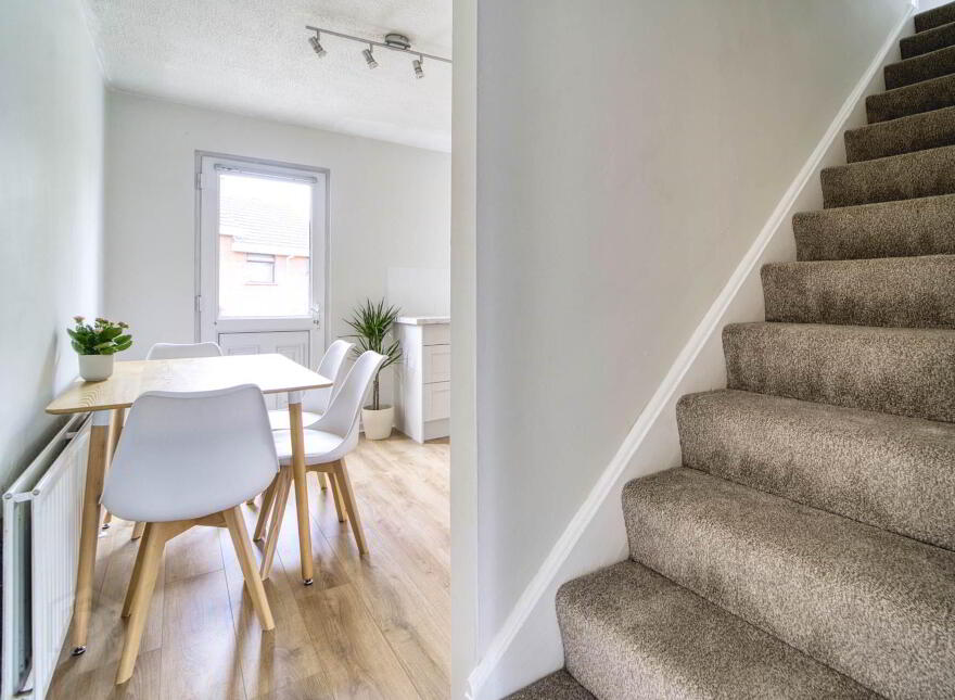 35 Hilden Court, Lisburn, BT27 4YL