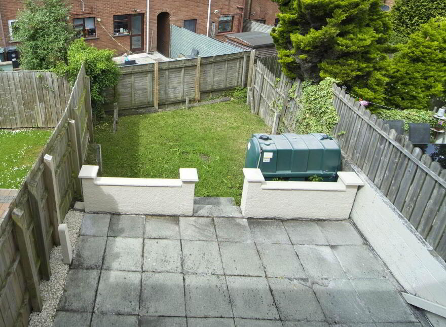 35 Hilden Court, Lisburn, BT27 4YL