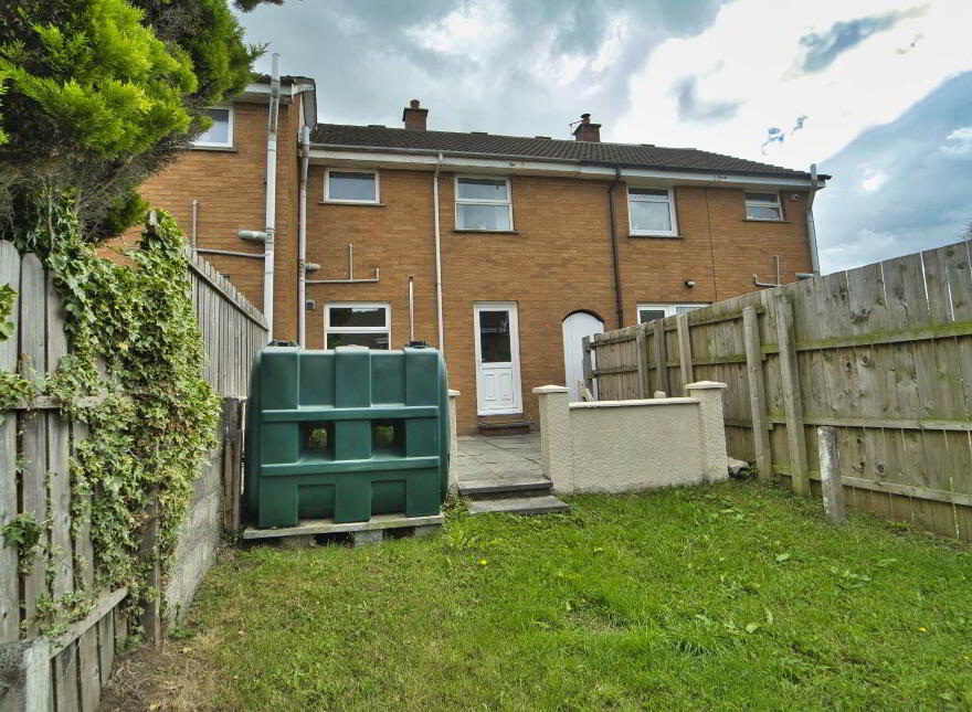 35 Hilden Court, Lisburn, BT27 4YL