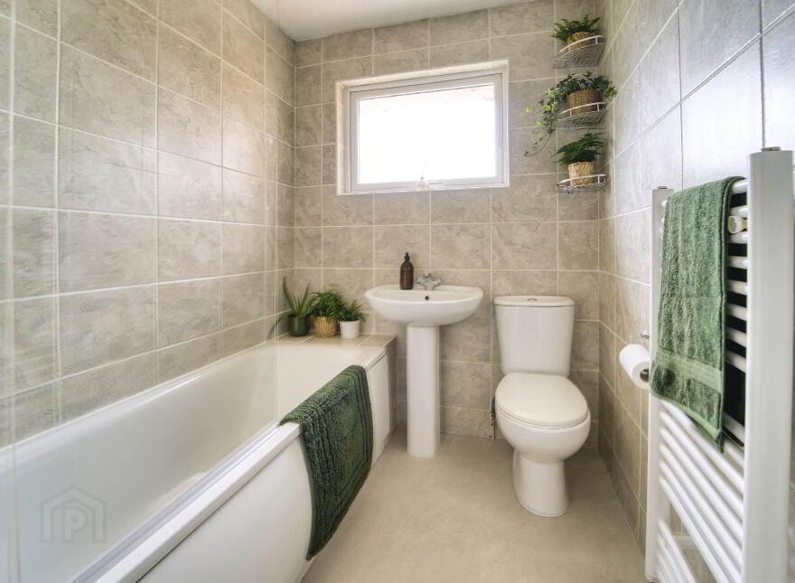 35 Hilden Court, Lisburn, BT27 4YL