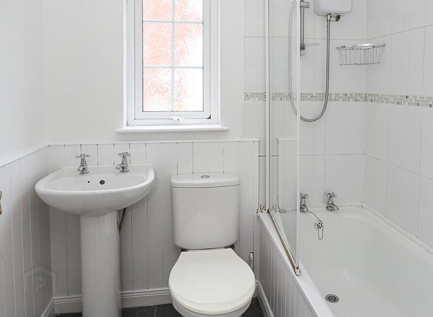 16 Manor Avenue, Bangor, BT20 3NG
