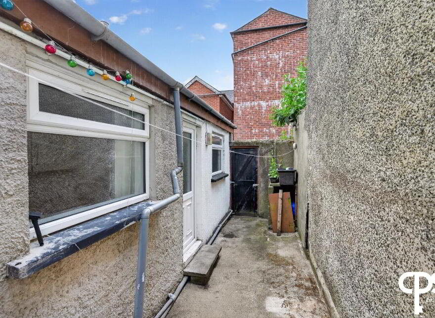 134 Donnybrook Street, Belfast, BT9 7DG