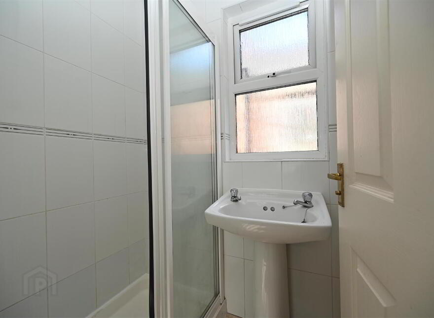 Apt 2, 17 Wellesley Avenue, Belfast, BT9 6DG