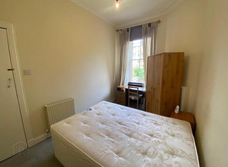 10 Bruntsfield Avenue, Bruntsfield, Edinburgh, EH10 4EP