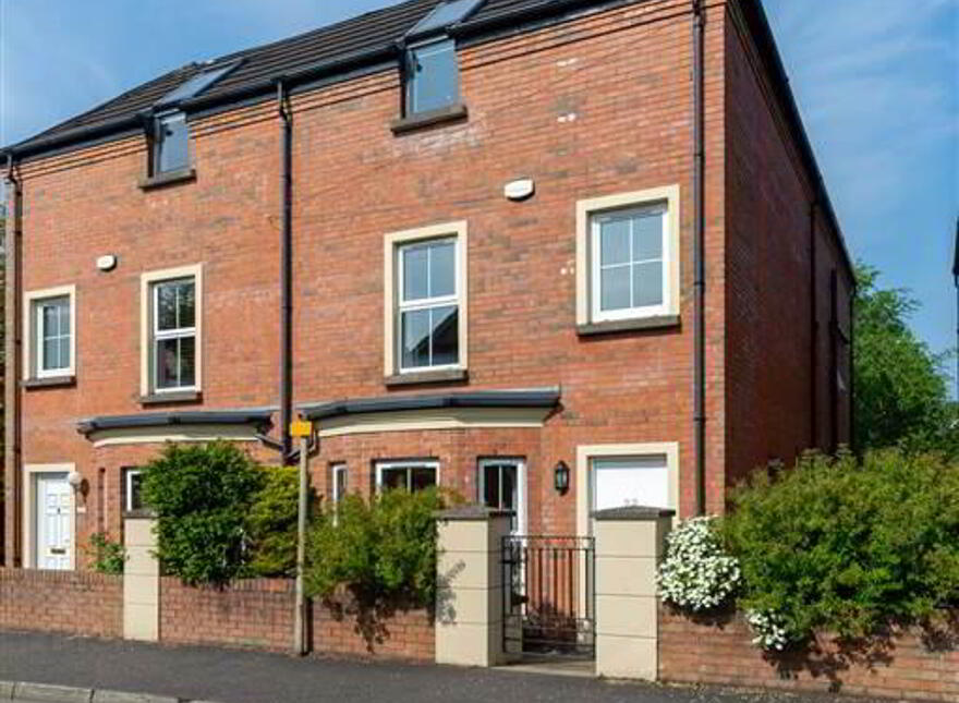 22 Richmond Park, Finaghy, Belfast, BT10 0HB