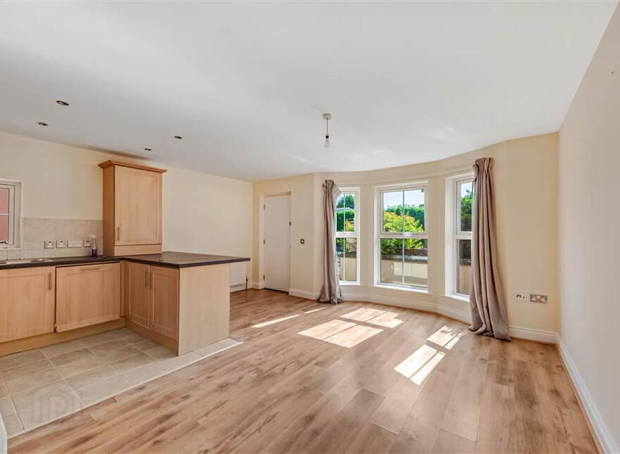 22 Richmond Park, Finaghy, Belfast, BT10 0HB