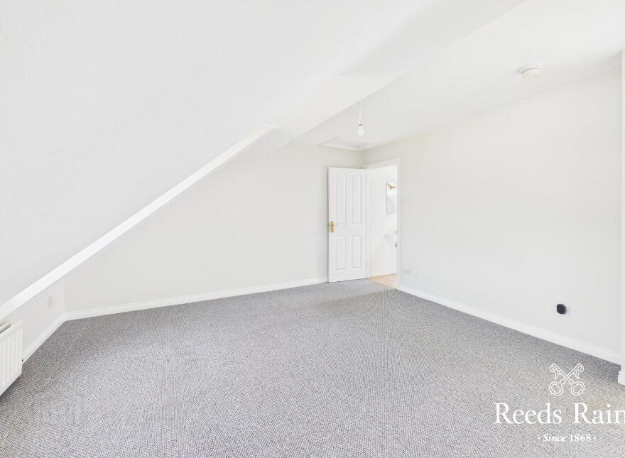 24C Cairndore Walk, Newtownards, BT23 8PE