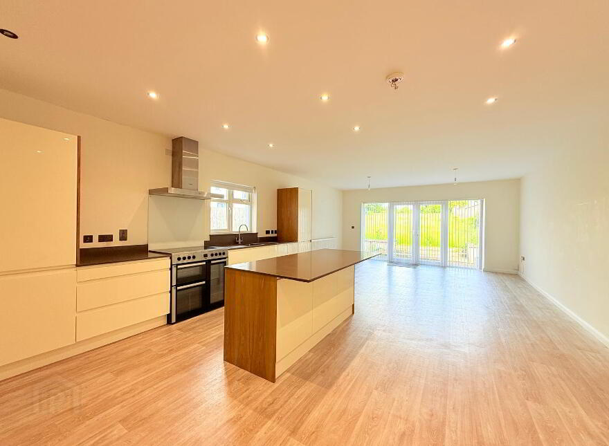 11 Old Galgorm Road, Ballymena, BT42 1AL