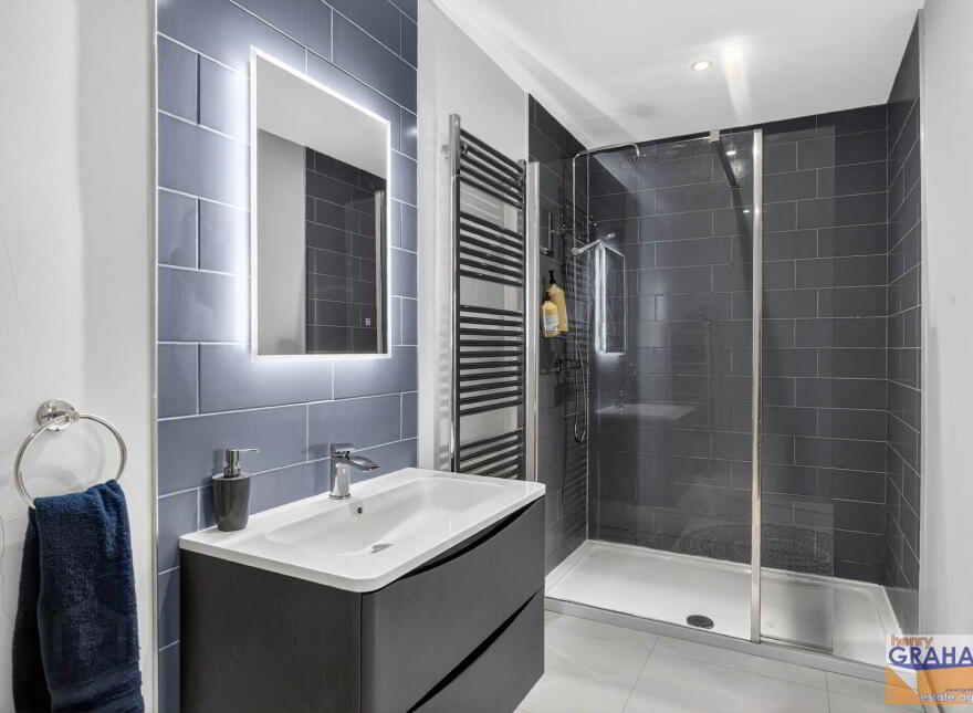 6c Woodfall Manor, Anahilt, Hillsborough, BT26 6LZ