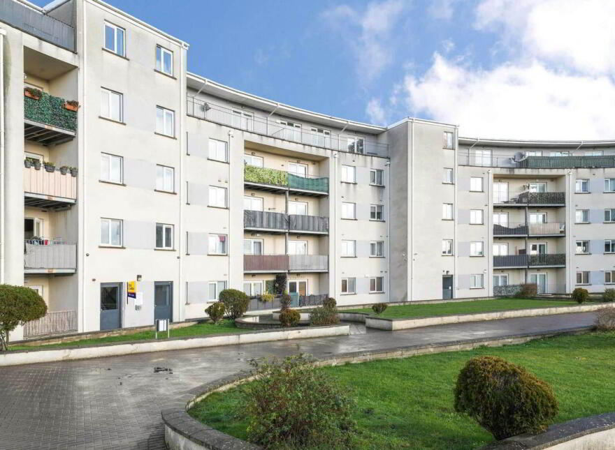 76b Aras Na Cluaine, Clondalkin, Dublin, D22CC96