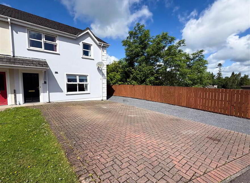 7 Cairn Grove, Kilcoo, Newry, BT34 5FP