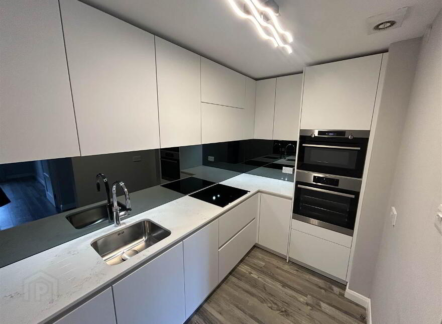 Flat 5 The Parks, 3 Belfast Road, Holywood, BT18 9EH