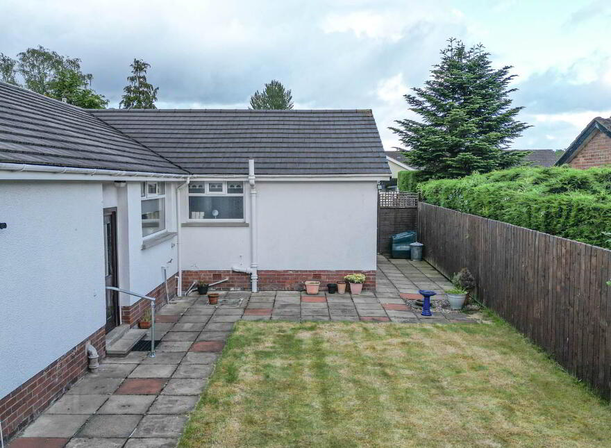 1 Lenamore Park, Jordanstown, Newtownabbey, BT37 0PD