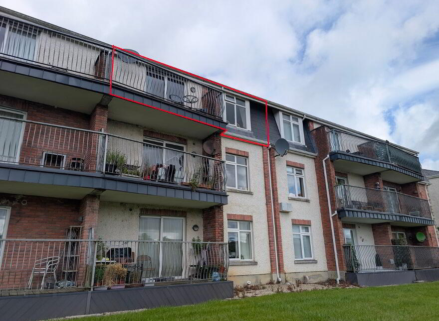 Apt. 11 Cuilcagh, Russell Quay, Ballyconnell, H14D963