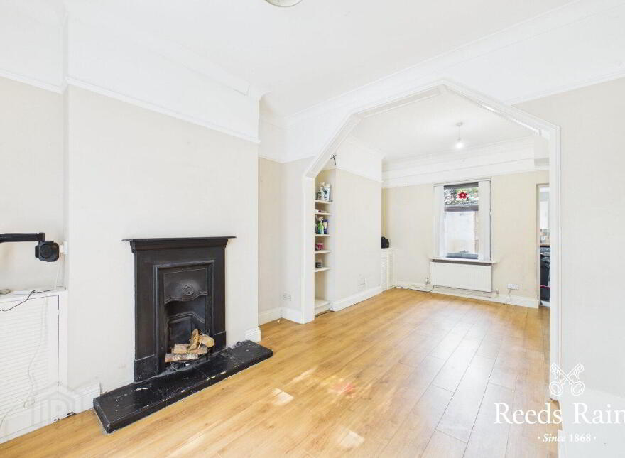 24 Castleton Gardens, Belfast, BT15 3BY