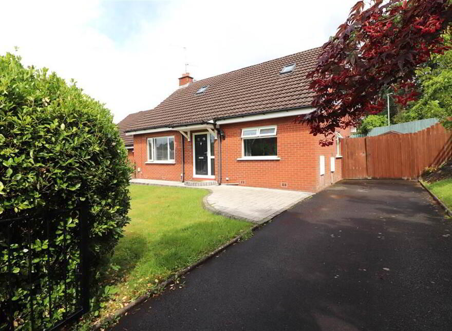 3 Hilden Court, Grand Street, Lisburn, BT27 4YL