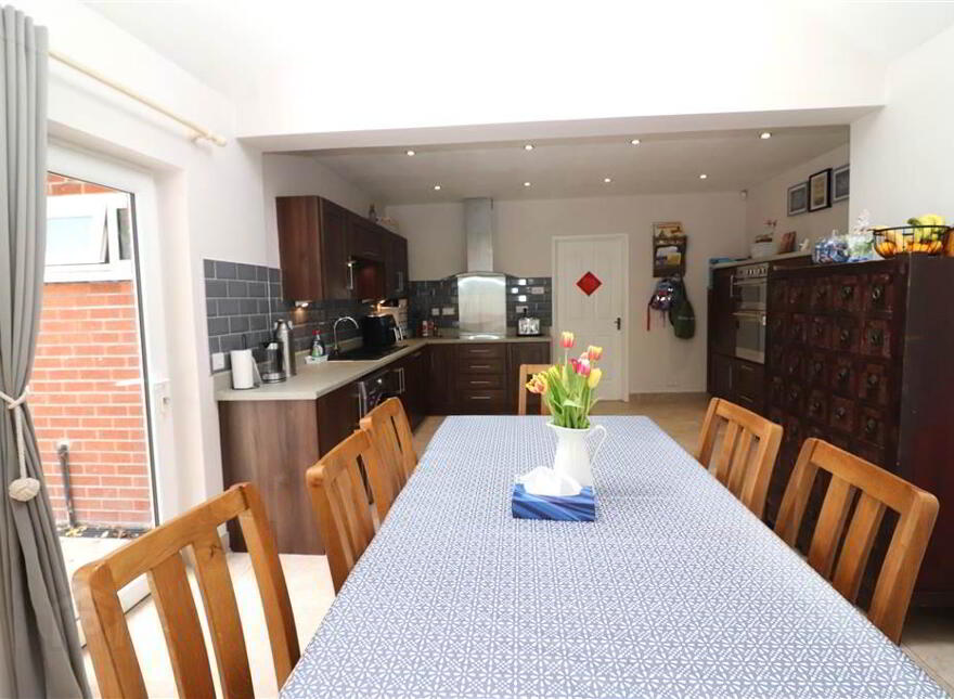 3 Hilden Court, Grand Street, Lisburn, BT27 4YL