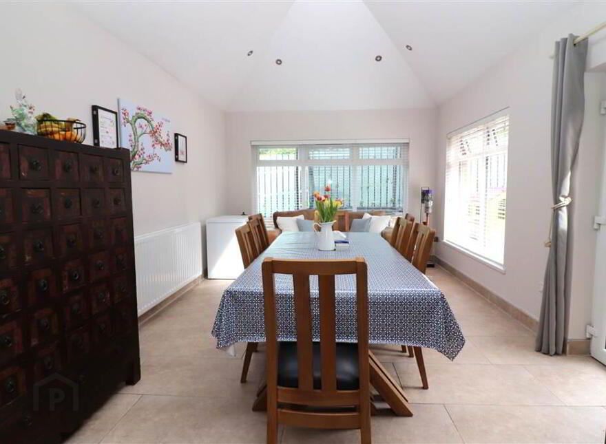3 Hilden Court, Grand Street, Lisburn, BT27 4YL