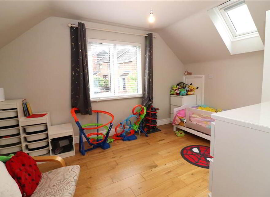 3 Hilden Court, Grand Street, Lisburn, BT27 4YL