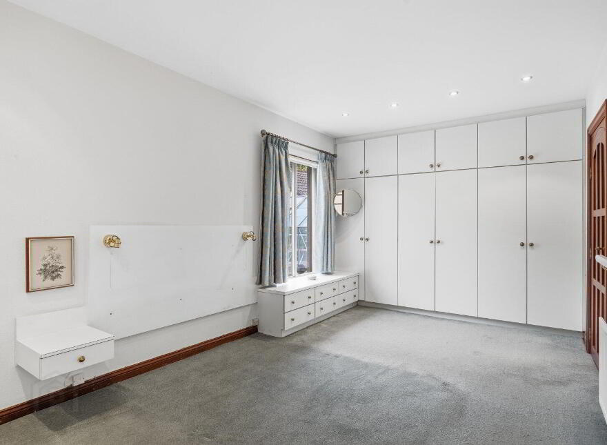 2 Malone Grange, Belfast, BT9 5QA