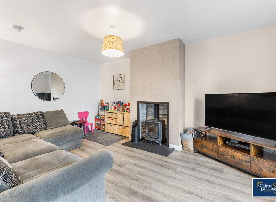 66 Cambric Court, Dromore, BT25 1TH