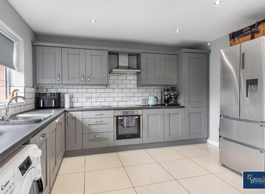66 Cambric Court, Dromore, BT25 1TH