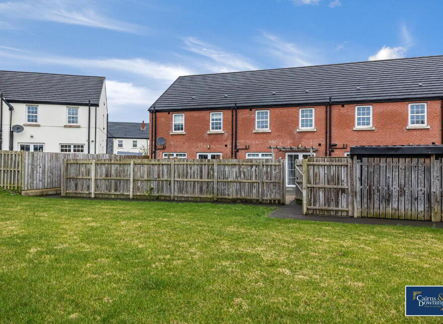 66 Cambric Court, Dromore, BT25 1TH