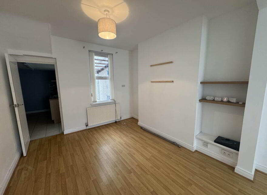 9 Glynn Road, Larne, BT40 3AY