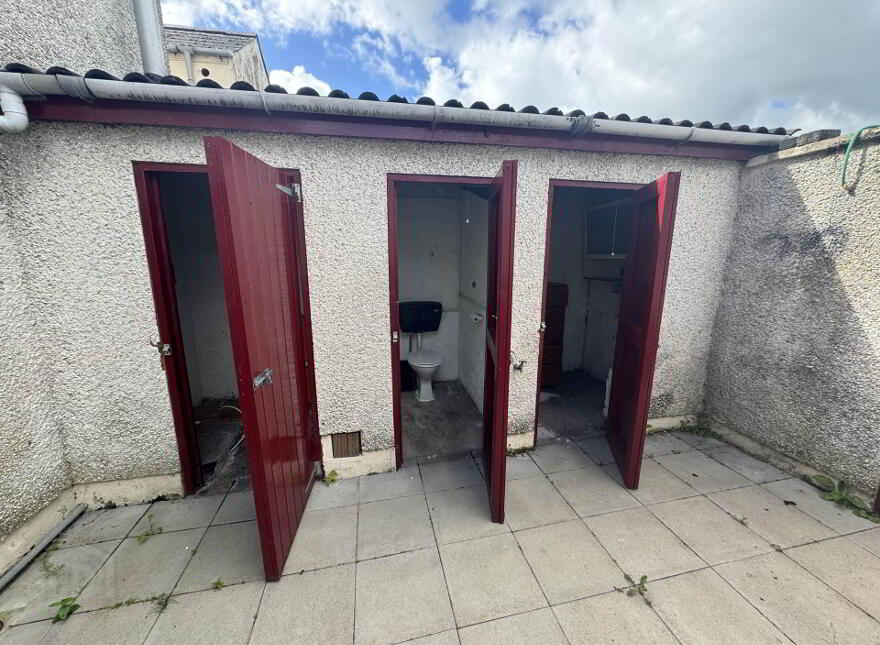 9 Glynn Road, Larne, BT40 3AY