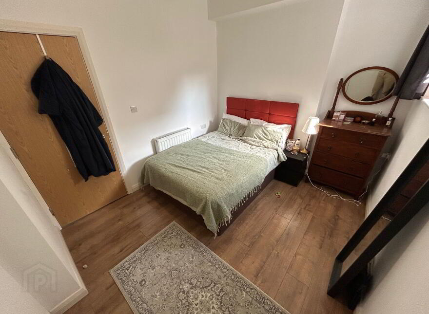 Flat 8, 44 Ulsterville Avenue, Belfast, BT9 7AQ