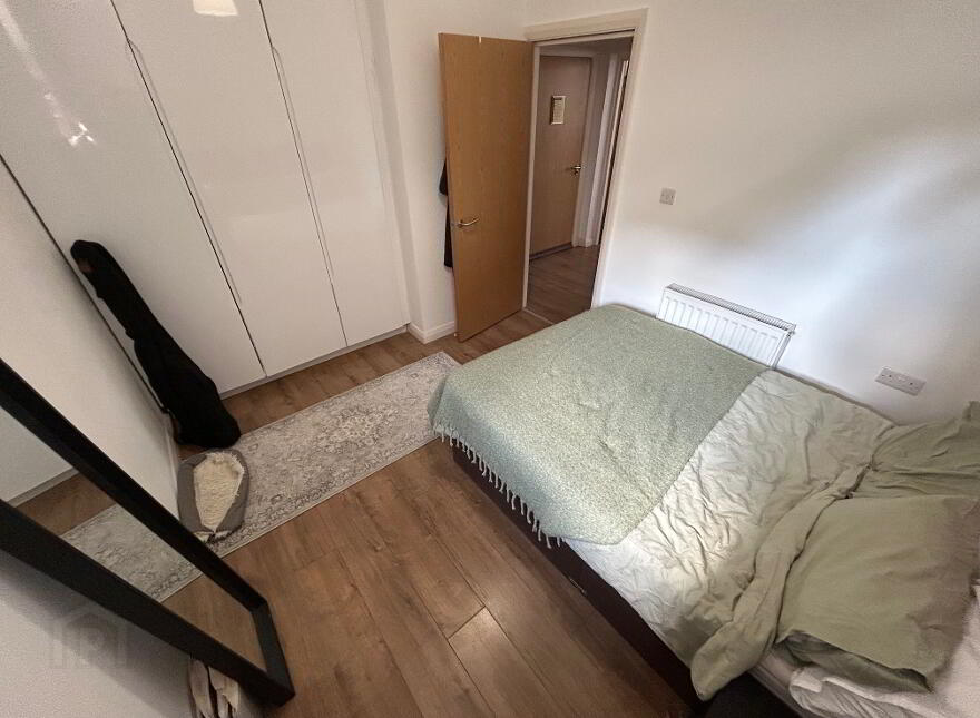 Flat 8, 44 Ulsterville Avenue, Belfast, BT9 7AQ