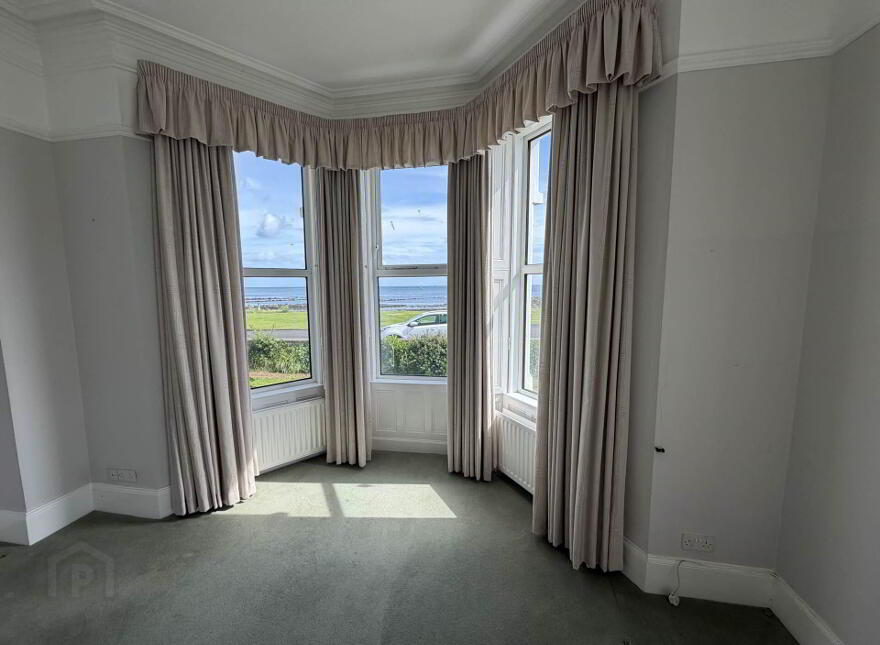 32 Chaine Memorial Road, Larne, BT40 1AD
