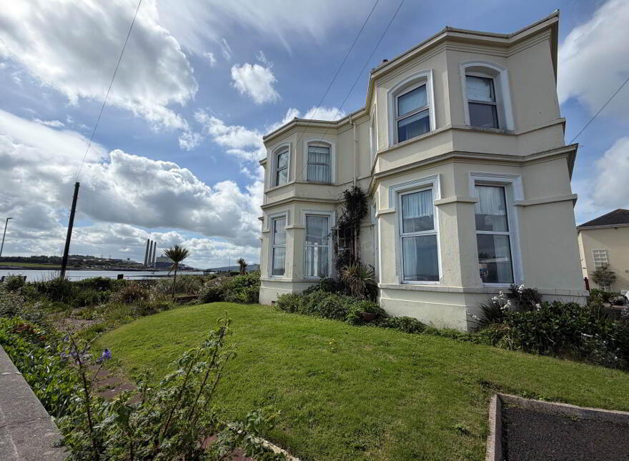 32 Chaine Memorial Road, Larne, BT40 1AD