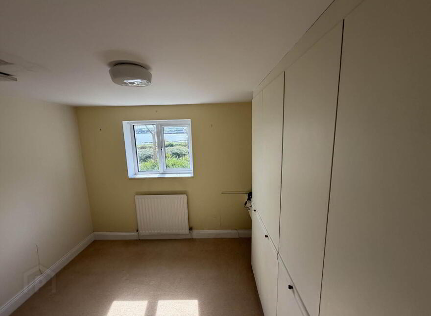 32 Chaine Memorial Road, Larne, BT40 1AD