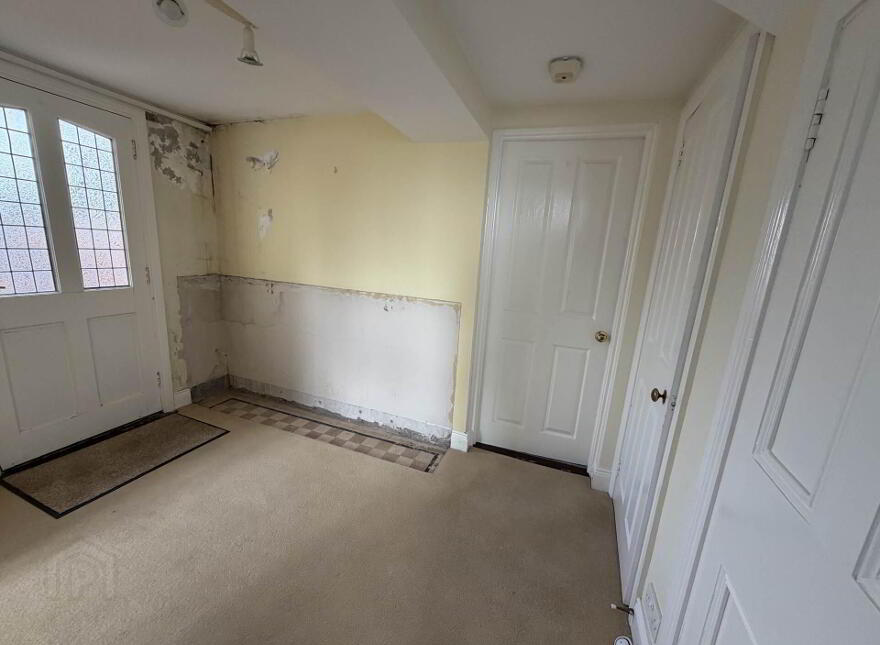 32 Chaine Memorial Road, Larne, BT40 1AD