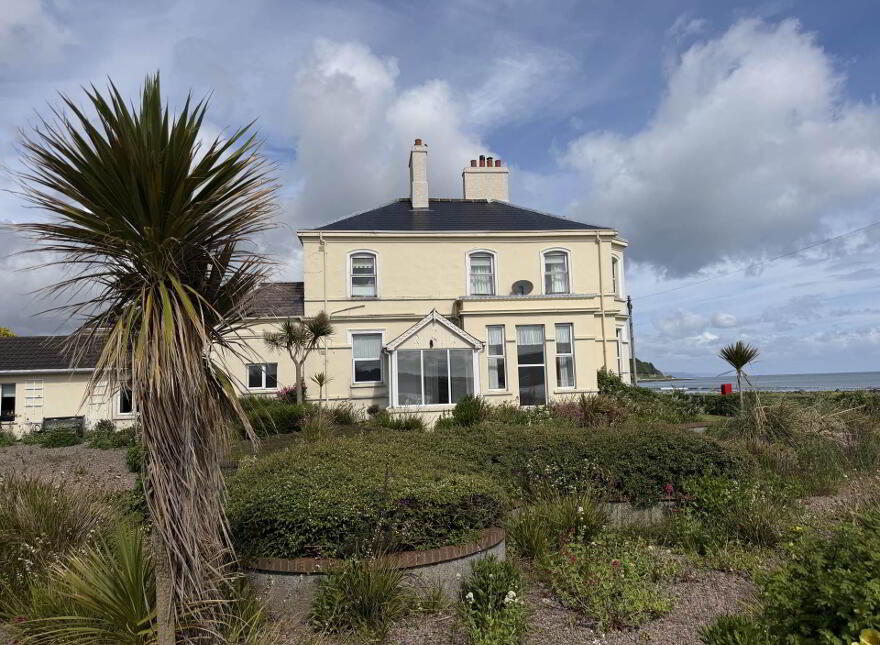 32 Chaine Memorial Road, Larne, BT40 1AD
