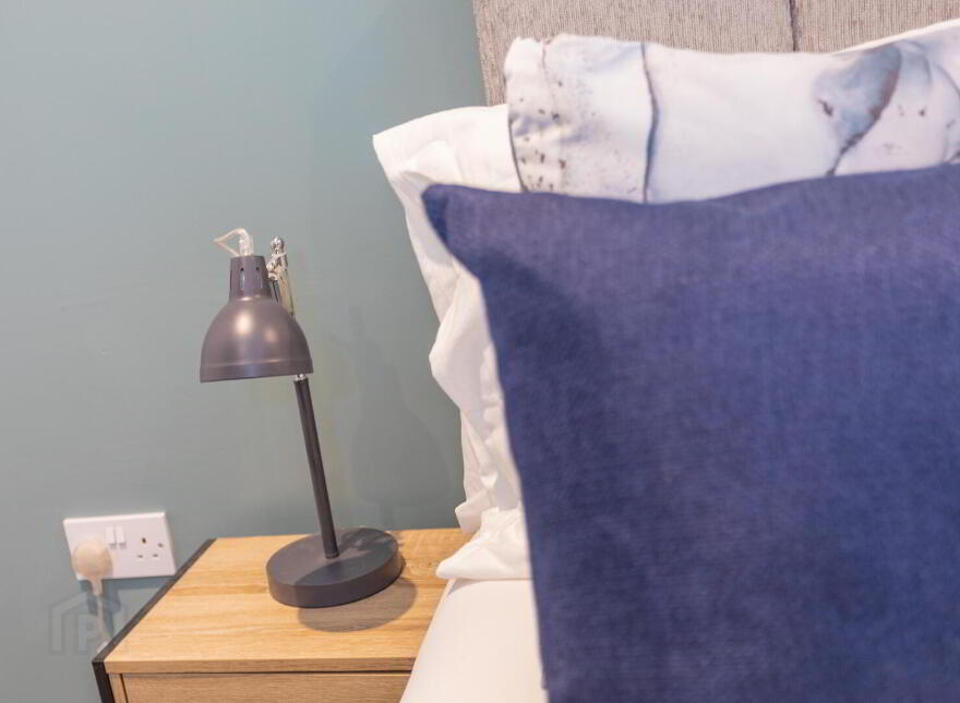 Room 2, 12 Epworth Street, Belfast, BT5 4QR