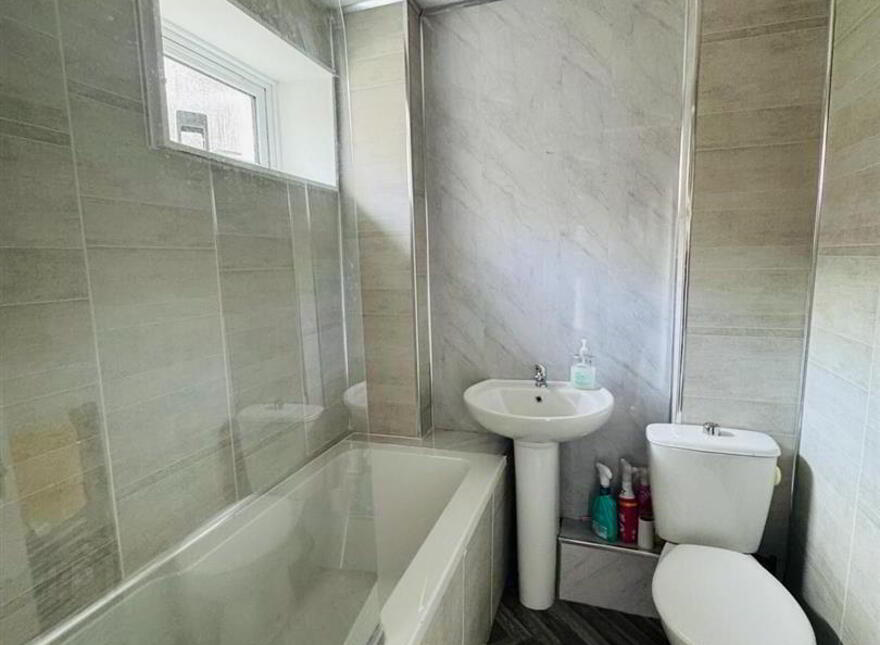 59 Glenowen Park, Derry, BT48 0LQ