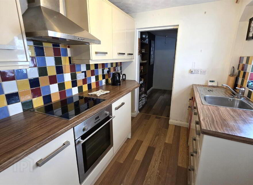 121 Raceview, Muckamore, Antrim, BT41 4QB