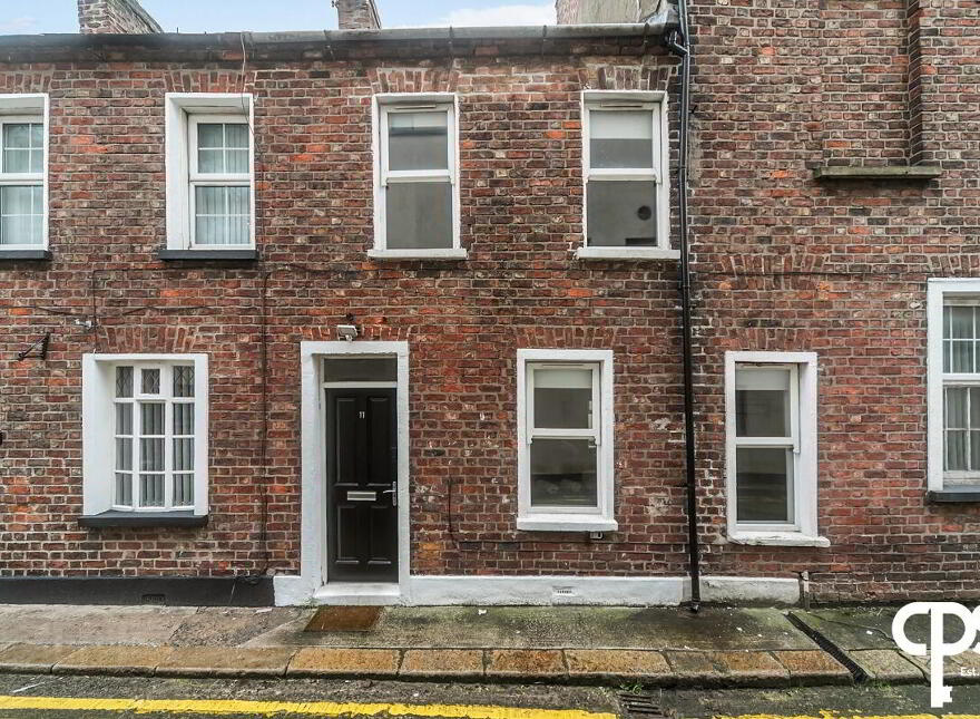 11 College Place North, Belfast, BT1 6BE