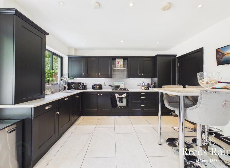 23 Hillcrest Avenue, Bessbrook, Newry, BT35 7FZ