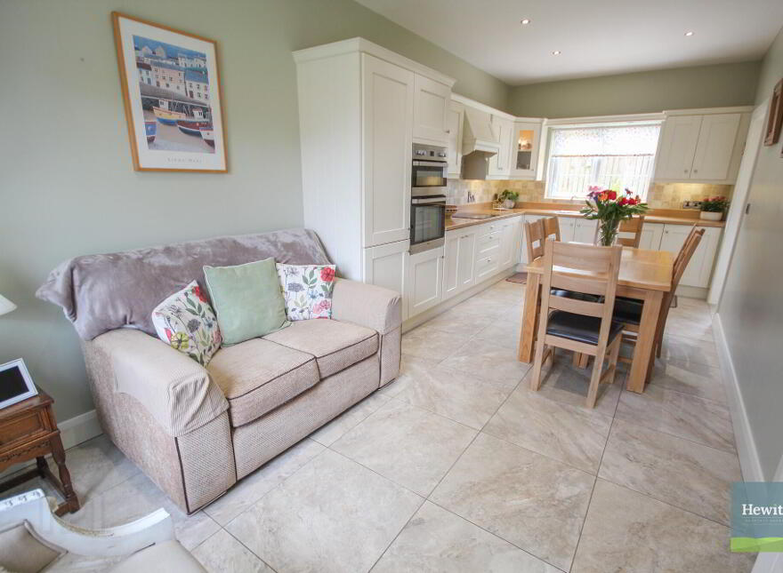 24 College Manor, Portadown, BT63 5UB