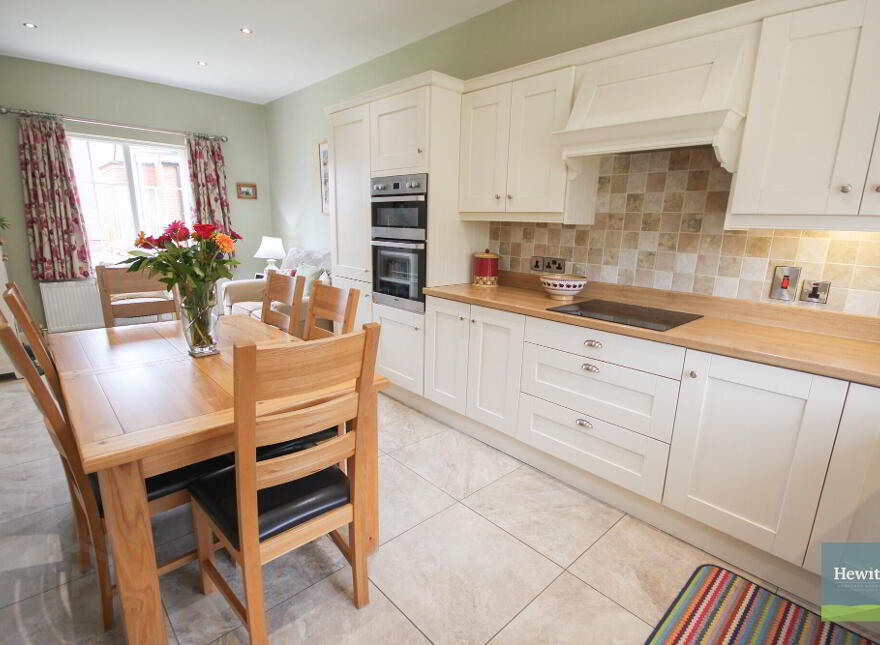 24 College Manor, Portadown, BT63 5UB