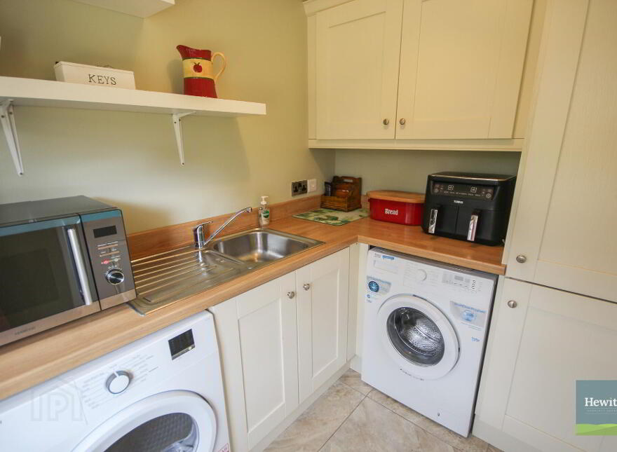 24 College Manor, Portadown, BT63 5UB