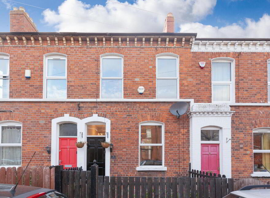 21 Deramore Street, Belfast, BT7 3FS