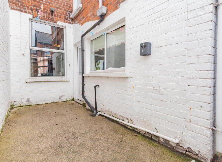 21 Deramore Street, Belfast, BT7 3FS
