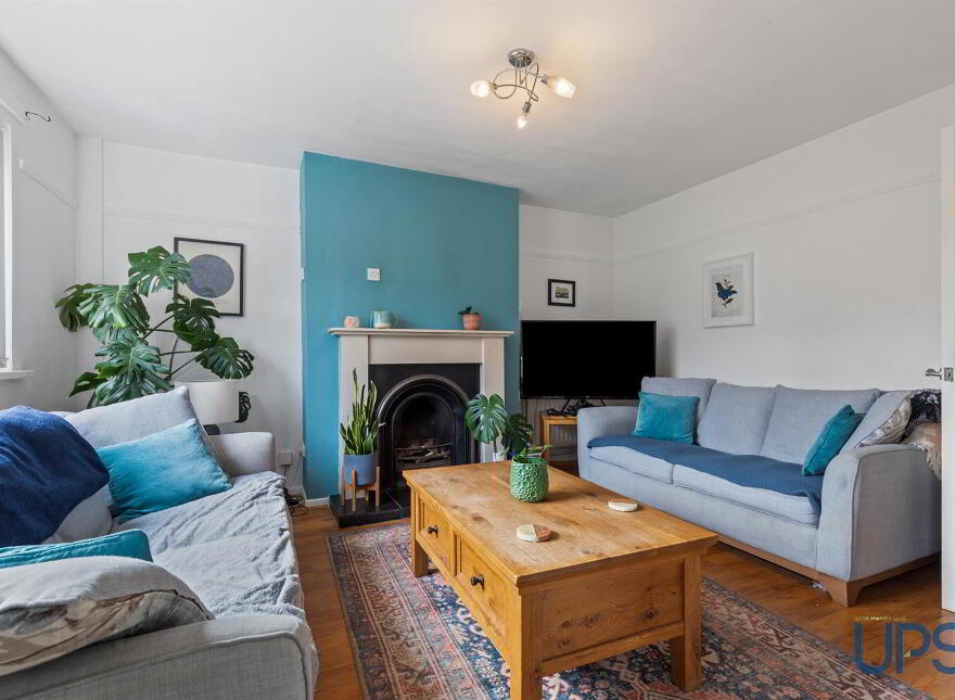 13 Inishmore Crescent, Andersonstown, Belfast, BT11 8NL
