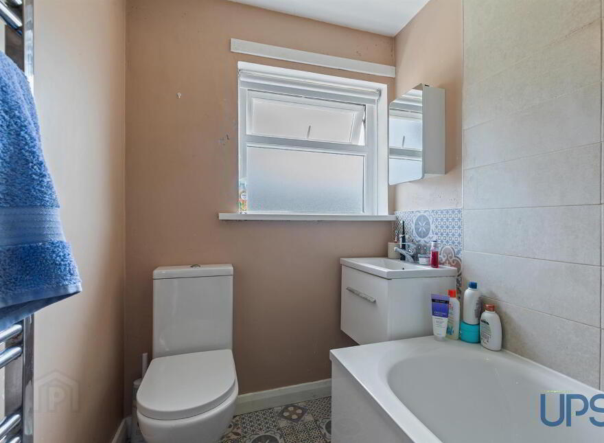 13 Inishmore Crescent, Andersonstown, Belfast, BT11 8NL